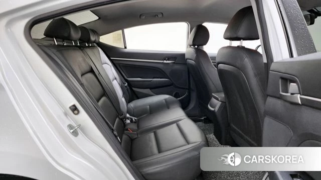 Hyundai Avante AD id 4403498 из Кореи 30