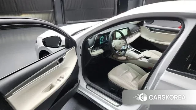 Hyundai The New Grandeur IG Hybrid id 3354917 из Кореи 20