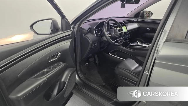 Hyundai Tucson (NX4) id 4592824 из Кореи 32