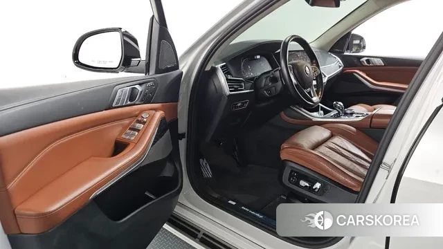 BMW X7 (G07) id 3438879 из Кореи 20