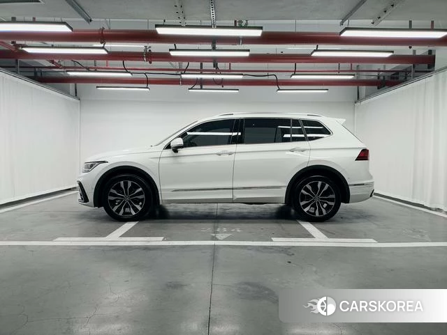 Volkswagen Tiguan L id 4261343 из Китая 20
