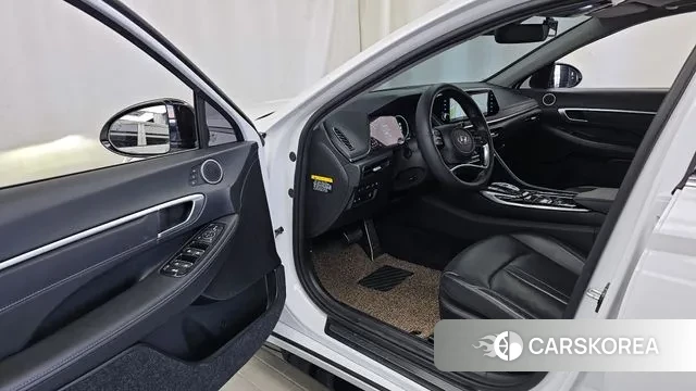 Hyundai Sonata (DN8) id 3356878 из Кореи 20