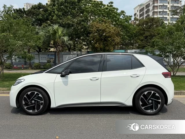 Volkswagen ID.3 id 4274756 из Китая 14