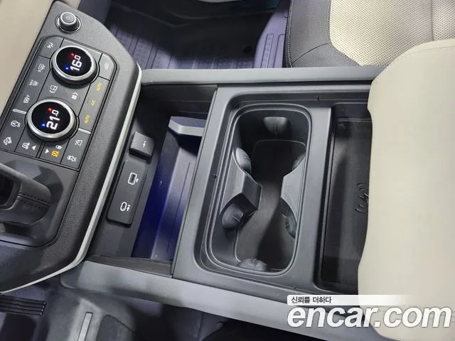 Land Rover Defender (L663) id 2816511 из Кореи 20