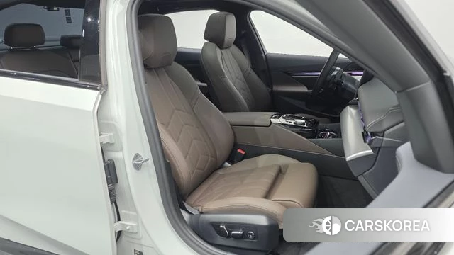 BMW 5 Series (G60) id 3850250 из Кореи 20