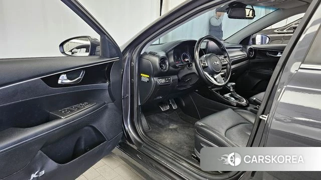 Kia Come New K3 id 3789463 из Кореи 20