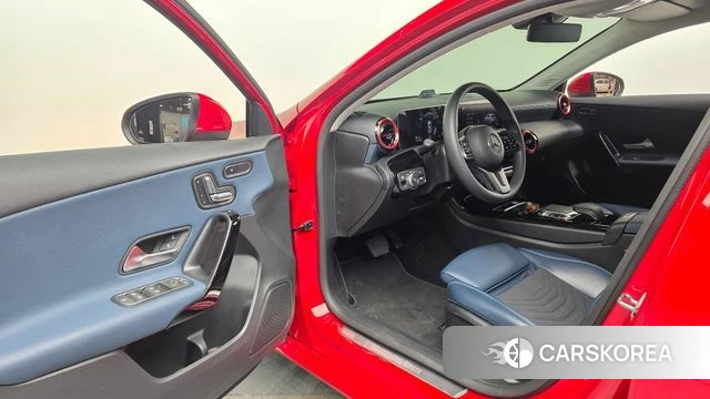 Mercedes-Benz A-Class W177 id 4632745 из Кореи 31
