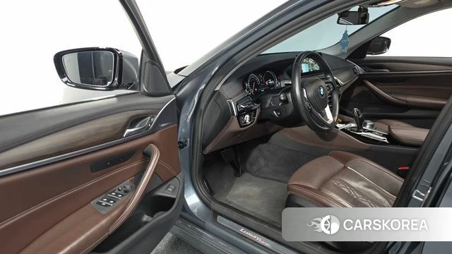 BMW 5 Series (G30) id 4305005 из Кореи 20