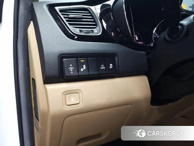 Kia All New Carnival id 3856628 из Кореи 20