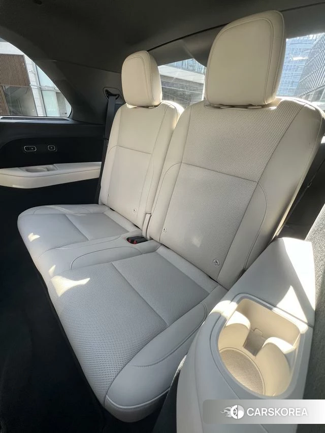Ideal car Ideal L8 id 3907832 из Китая 19