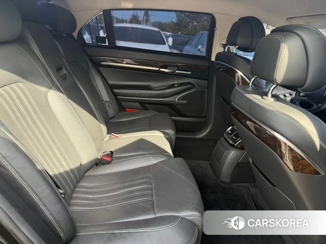 Genesis G90 id 4755265 из Кореи 17