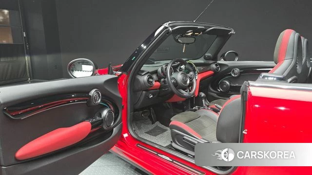 Mini Cooper S Convertible id 4416972 из Кореи 32