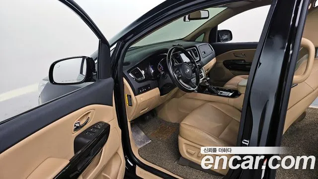 Kia The New Carnival id 2703320 из Кореи 20