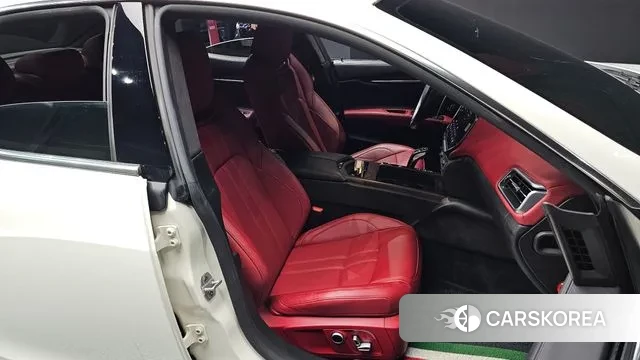 Maserati Ghibli id 3053443 из Кореи 20