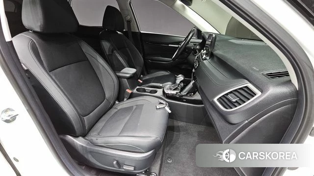 Kia Seltos id 4195798 из Кореи 33