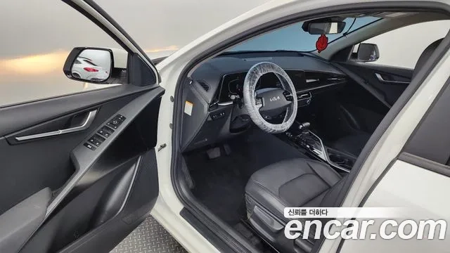 Kia Di Ol Nu Niro id 2920819 из Кореи 20