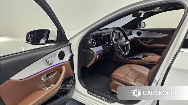 Mercedes-Benz E-Class W213 id 3468821 из Кореи 20