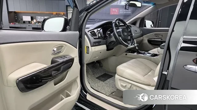 Kia The New Carnival id 3737145 из Кореи 20