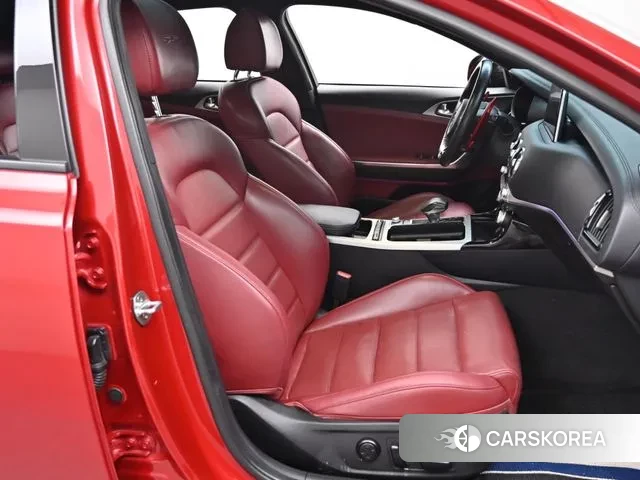 Kia Stinger id 2995587 из Кореи 20