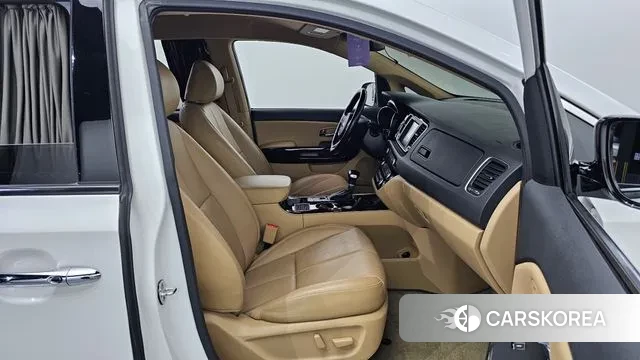 Kia The New Carnival id 3368800 из Кореи 20