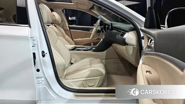 Genesis The New G70 id 3044138 из Кореи 20