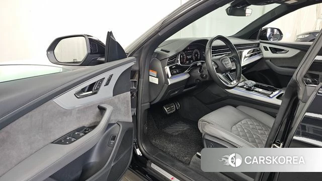 Audi Q8 (4M) id 4707956 из Кореи 36