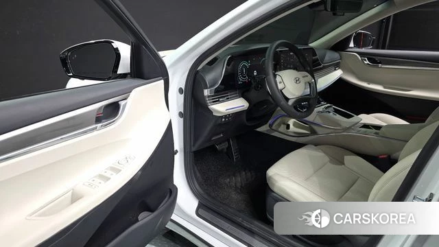 Hyundai The New Grandeur IG Hybrid id 4186885 из Кореи 20