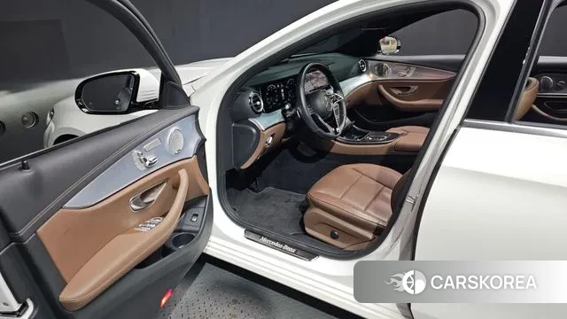 Mercedes-Benz E-Class W213 id 3459033 из Кореи 20