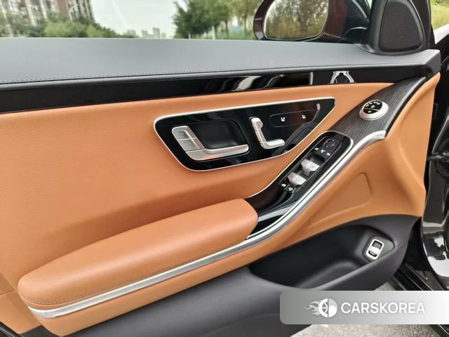 Mercedes-Benz S-class id 4328889 из Китая 14