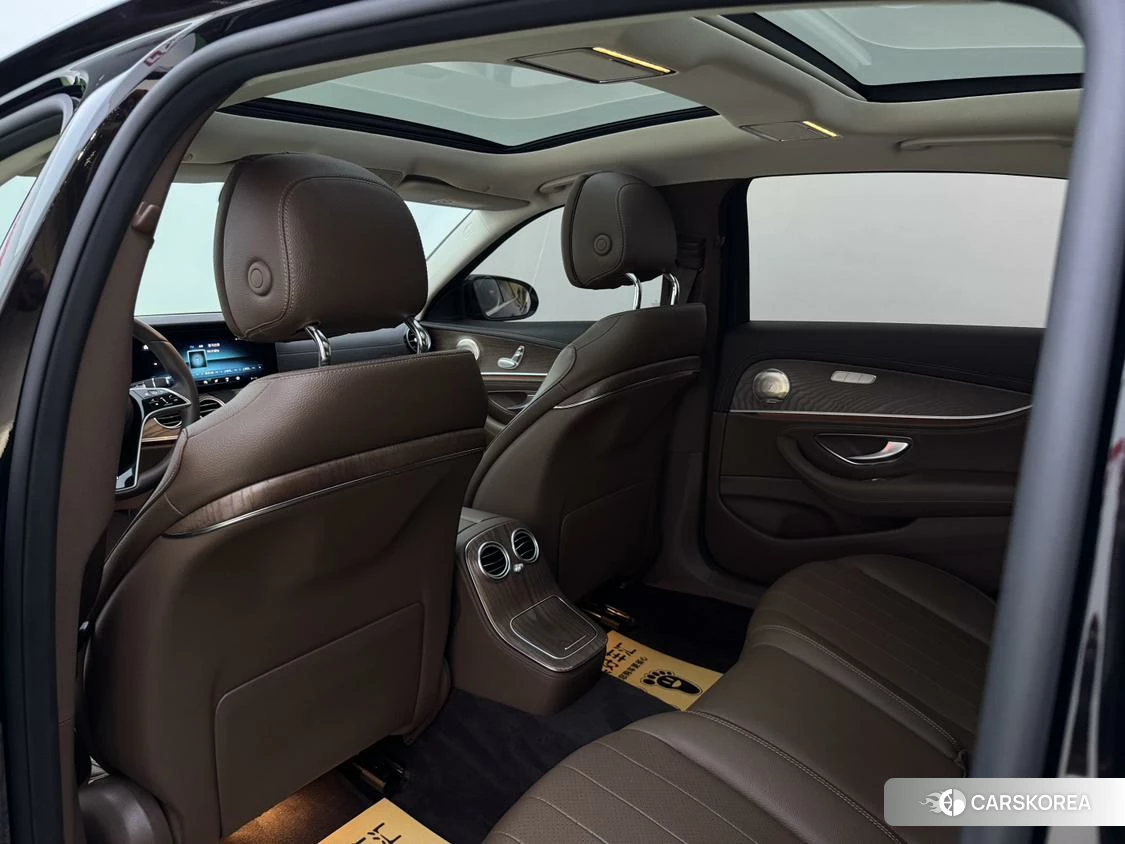 Mercedes-Benz E-class id 4453032 из Китая 37