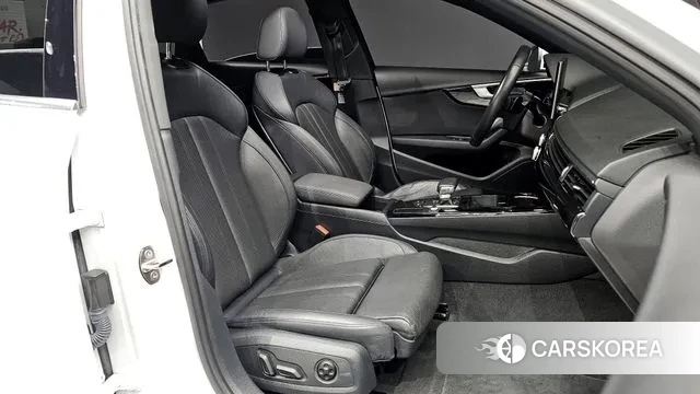 Audi A4 (B9) id 3787916 из Кореи 20