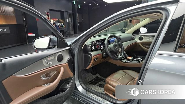 Mercedes-Benz E-Class W213 id 3966573 из Кореи 20