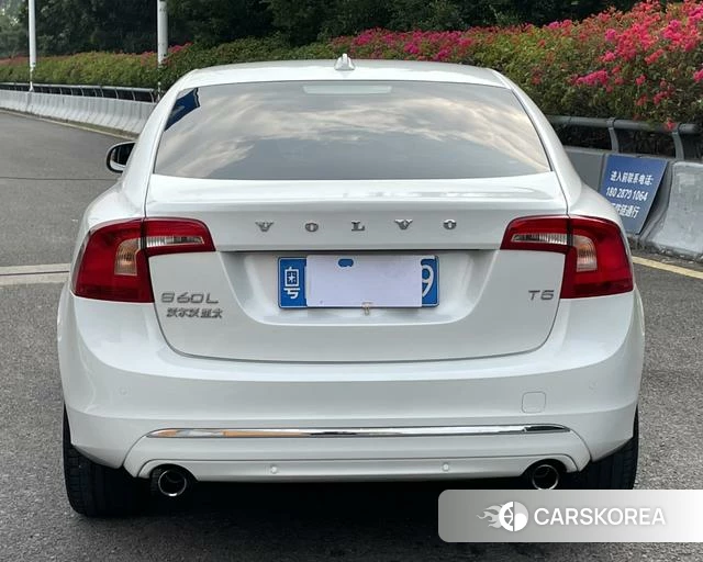 Volvo S60 id 4227908 из Китая 14