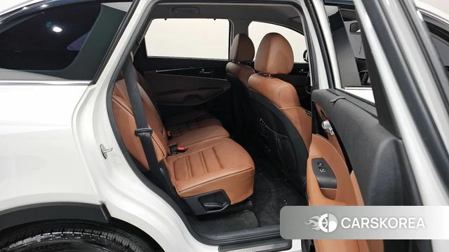 Kia The New Sorento id 4397937 из Кореи 34