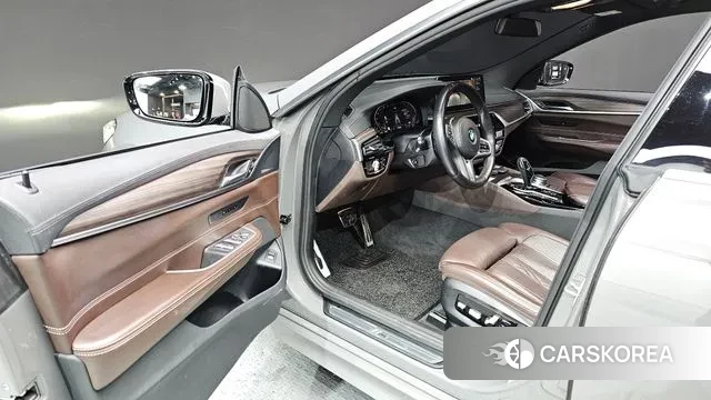 BMW 6 Series GT (G32) id 3598108 из Кореи 20