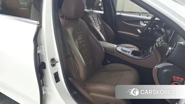 Mercedes-Benz E-Class W213 id 3606405 из Кореи 20