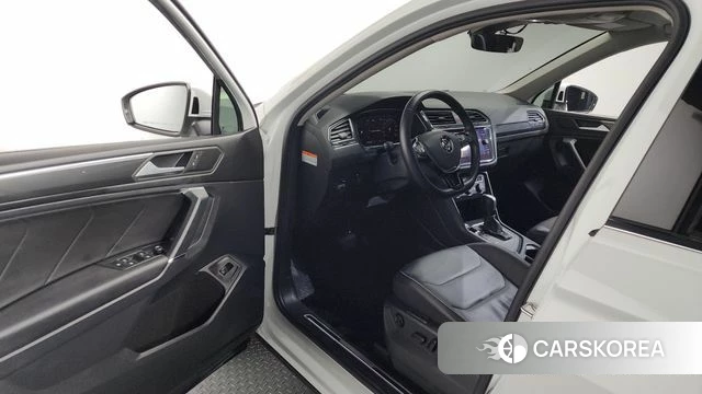 Volkswagen Tiguan Allspace id 4284060 из Кореи 36