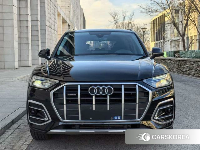 Audi Q5L id 4212515 из Китая 10