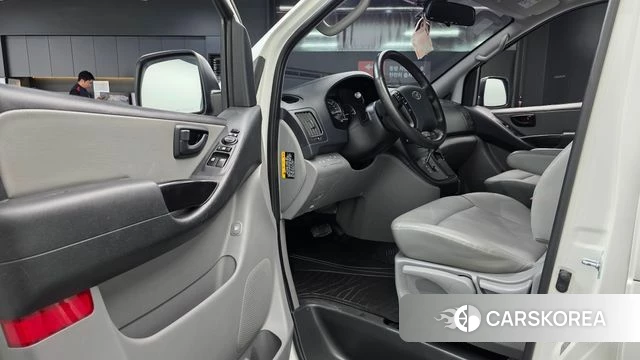 Hyundai The New Grand Starex id 4849200 из Кореи 30