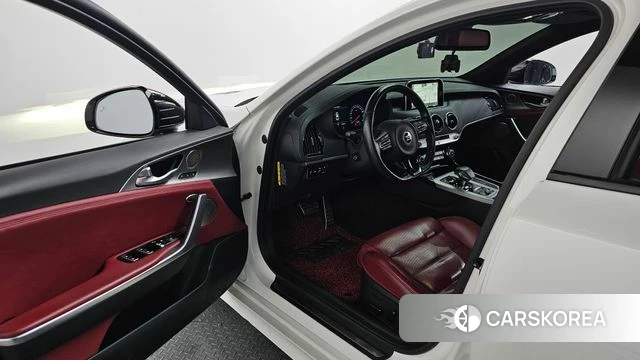 Kia Stinger id 3917353 из Кореи 20