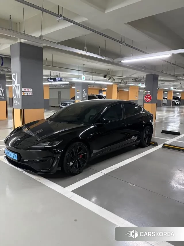 Tesla Model 3 id 3756872 из Кореи 14