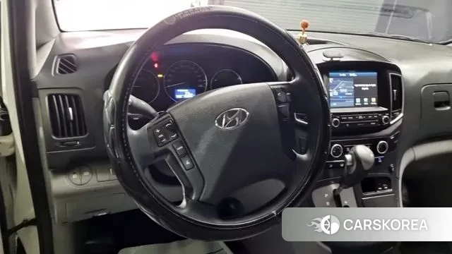 Hyundai The New Grand Starex id 3593157 из Кореи 17