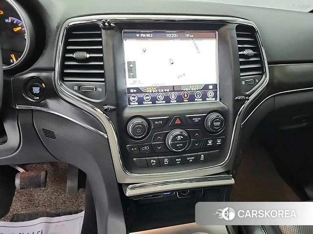Jeep Grand Cherokee id 4377999 из Кореи 19