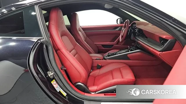 Porsche 911(992) id 3399913 из Кореи 20