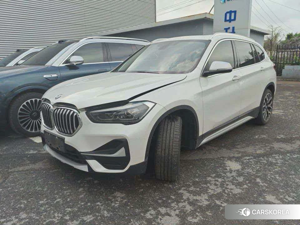 BMW X1 id 4487477 из Китая 10