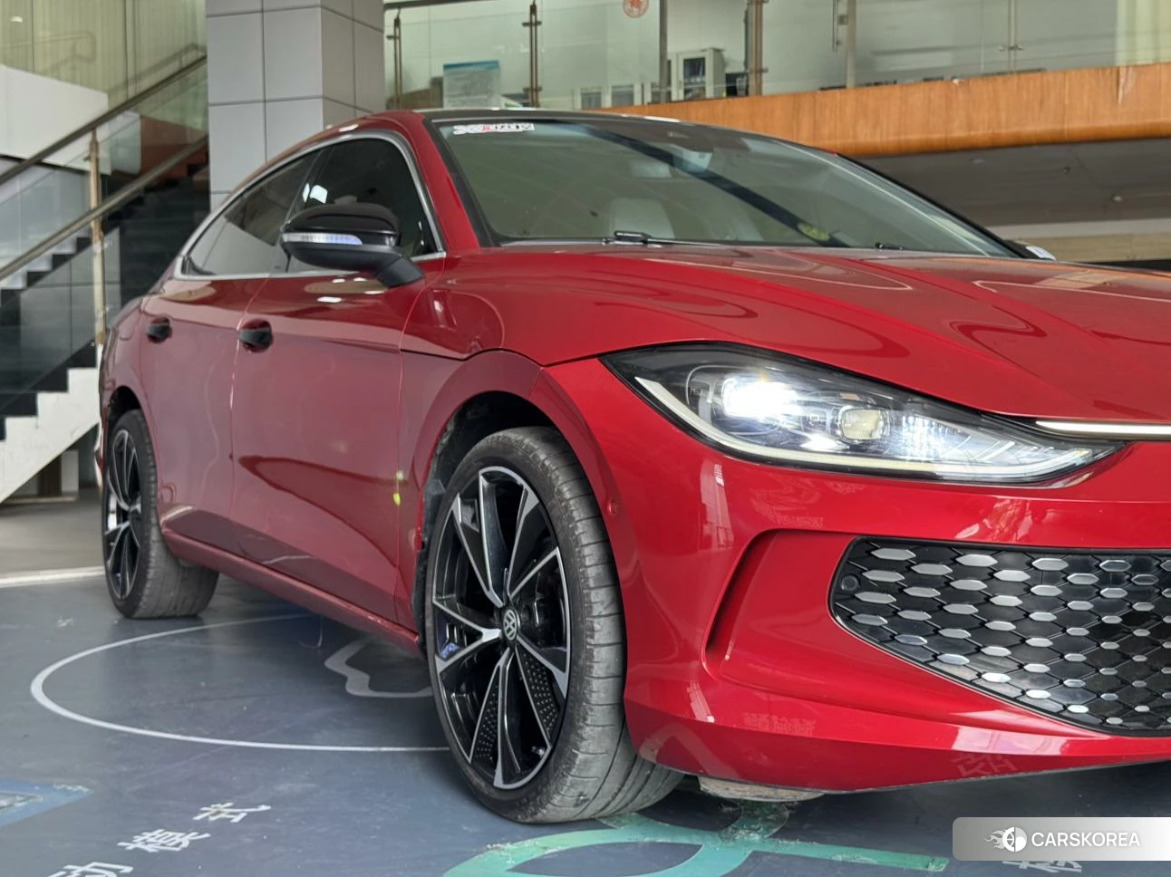 Volkswagen Lamando id 4515018 из Китая 25