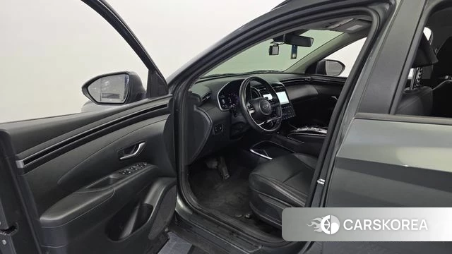 Hyundai Tucson (NX4) id 4281784 из Кореи 30