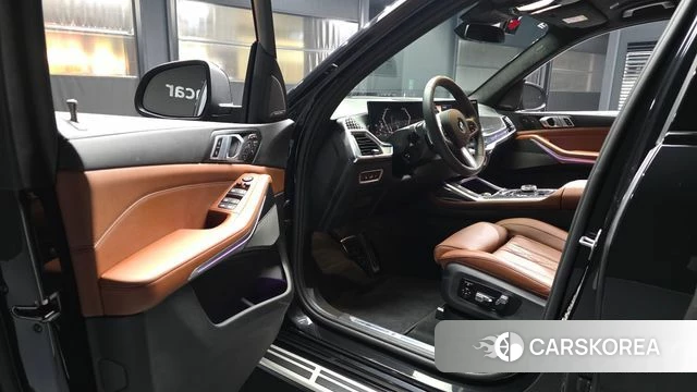 BMW X7 (G07) id 4527477 из Кореи 36