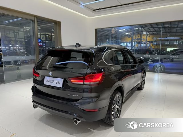 BMW X1 id 4333236 из Китая 13