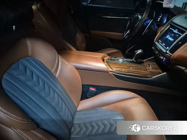 Maserati Levante id 2981922 из Кореи 20